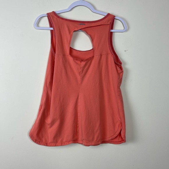 Columbia Red Keyhole Back Tank Top Womens Size Large - Picture 4 of 6